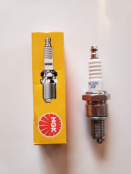 BUJÍA HONDA 6XV160 (REPUESTO)